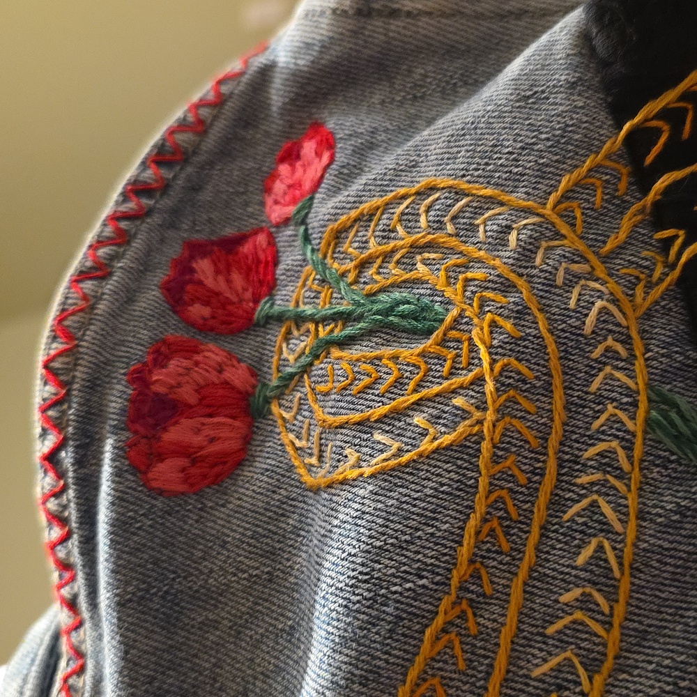 HAND CRAFTED Jacket UPCYCLED Blue Denim Embroidered Taylor Swift Tee Size M - Picture 5 of 17
